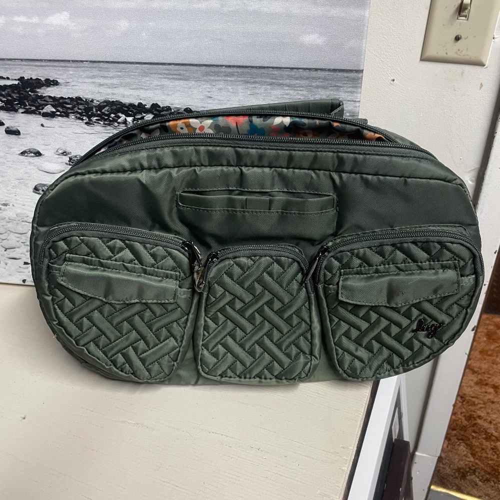 Lug Olive Green Railcar